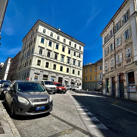 Casa Frech * Trieste